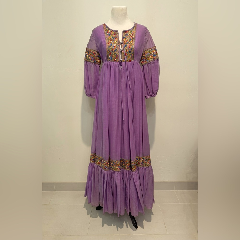 Vintage Beverly Page Embroidery Prairie Dress